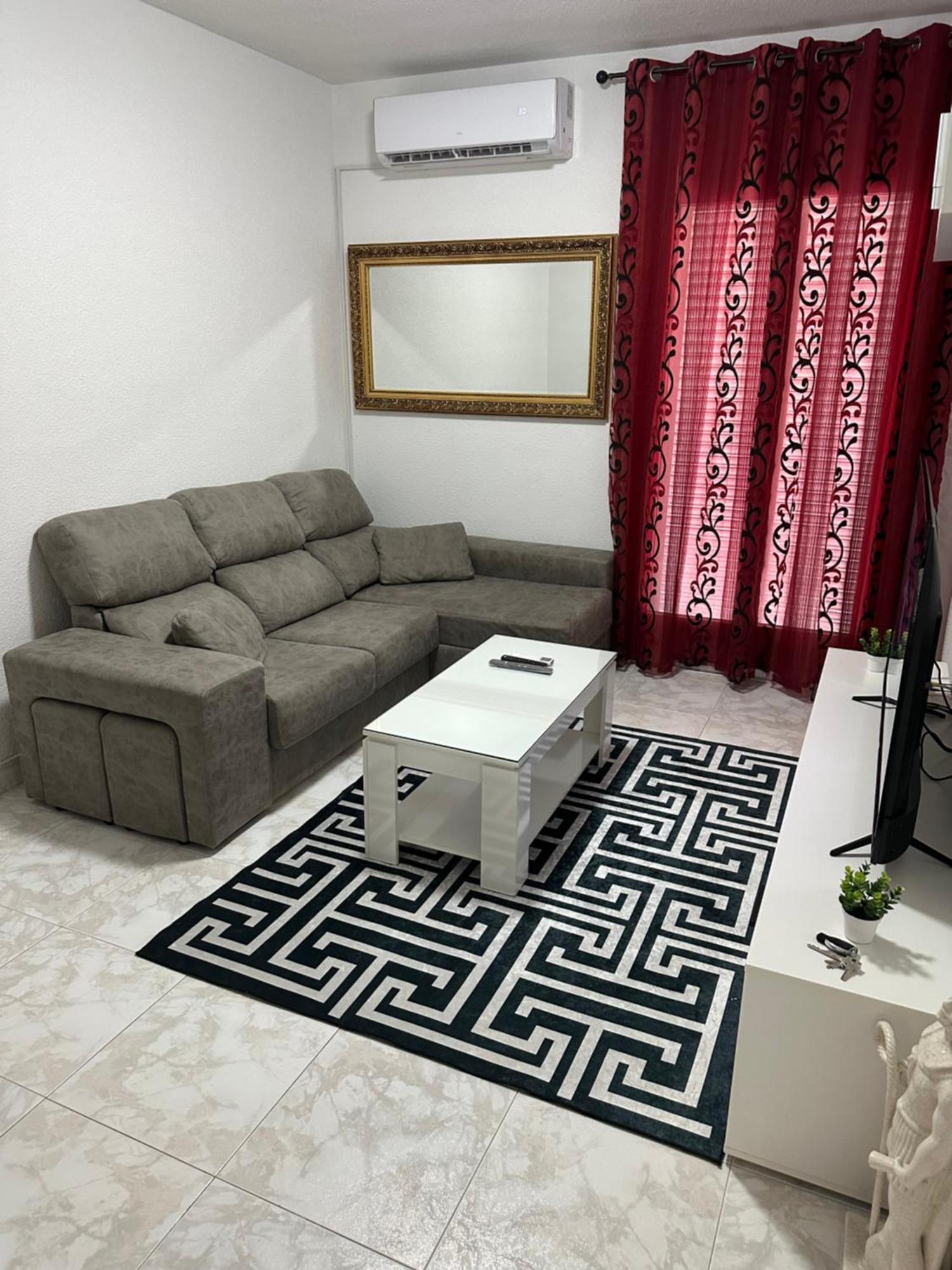 Apartament Luxor Daire Linares  Dış mekan fotoğraf